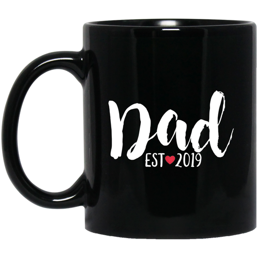 Papá est. 2019 11 oz. Taza negra