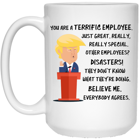 Empleado Trump 15 oz. Taza blanca